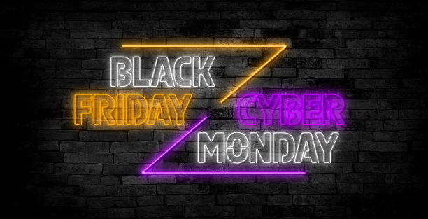 黑色星期五和网络星期一，促销概念。渐变背景上的霓虹灯字母。惊讶的男人在低声耳语。负空间。现代设计。当代艺术。图片下载