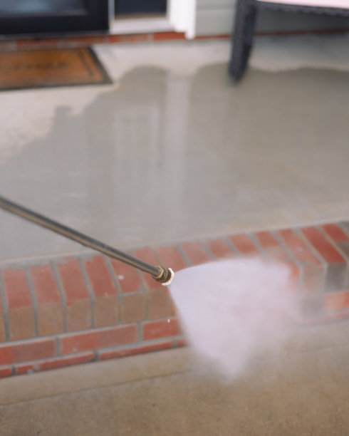 压力清洗 - 房屋台阶 - 垂直图片下载