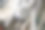 男人车库中各种必要工具和零件的特写照片。汽车检查和汽车服务店的概念。各种类型的工具，特别是扳手。图片下载