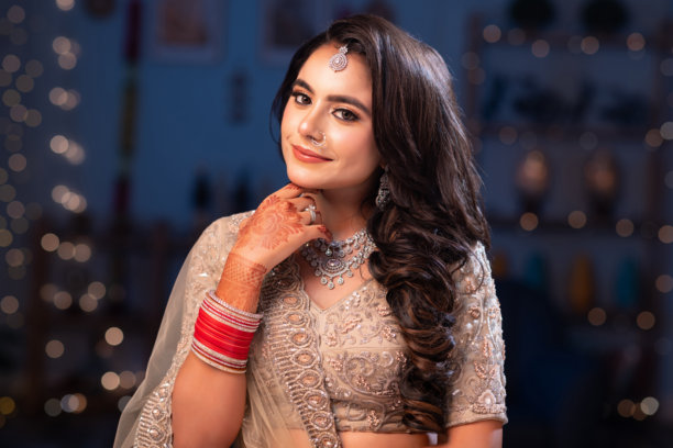 美丽的印度年轻印度教新娘照片图片下载