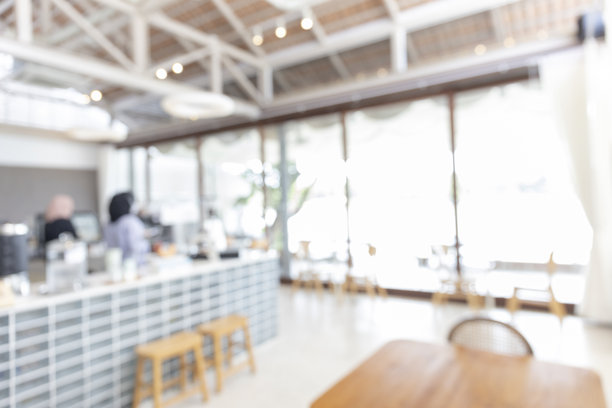珠宝店的抽象模糊焦点散景背景。干净的商业购物中心生活方式概念，适合夏季产品广告壁纸，办公室窗户光线，工厂环境的纹理，宽阔透明的想法。图片下载
