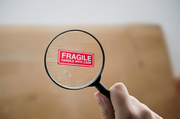 专注于一个脆弱的标签图片下载