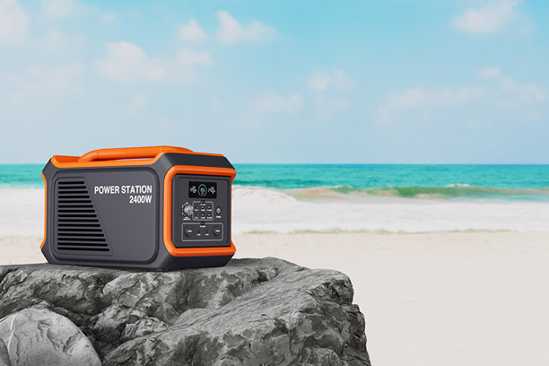 岩石上的大容量便携式发电机站3D渲染图片下载