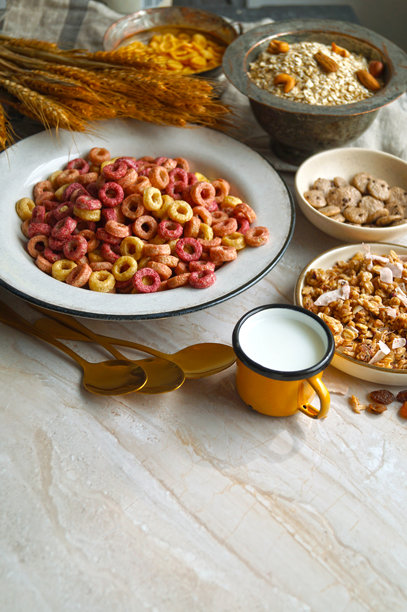 燕麦粥、玉米片、谷物、麦片、麦片混合、格兰诺拉麦片图片下载