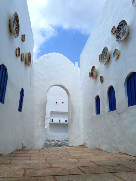 旅游景点的建筑照片图片下载