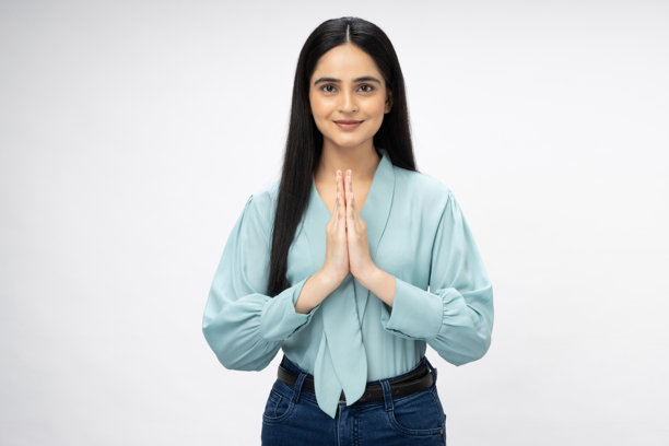 有吸引力的漂亮的商务女士的照片在正装孤立的白色背景股票照片图片下载