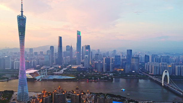 广州城市天际线的航拍照片，珠江新城，广东，中国，亚洲。图片下载