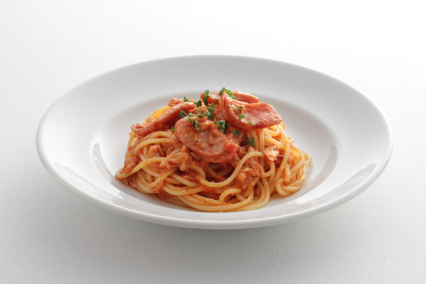 单张意大利面配番茄酱或肉酱的图片图片下载