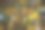 一张老橡树秋季色彩的照片。特写照片展示了树叶和树枝 - 秋天的背景。图片下载