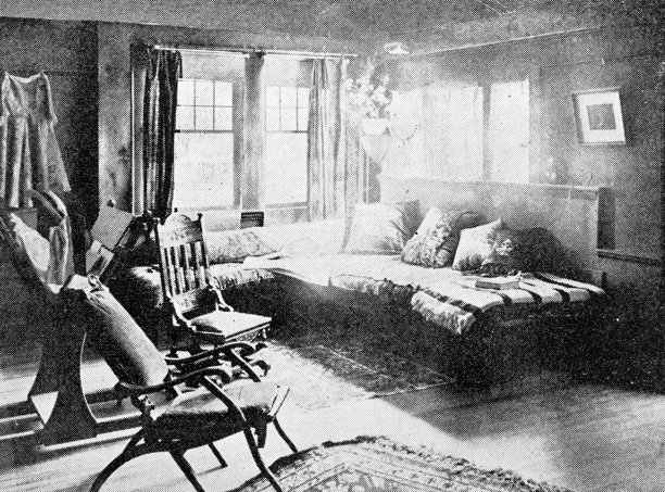 马萨诸塞州富兰克林县的古董图片：房间图片下载