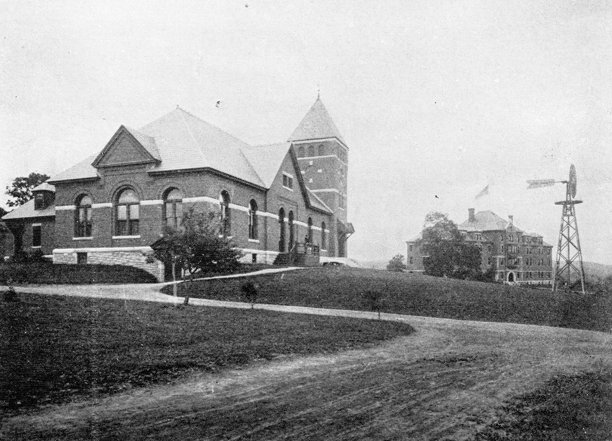 马萨诸塞州富兰克林县的古董图片：赫尔蒙山，餐厅，克罗斯利大厅图片下载