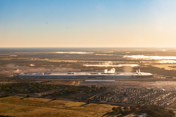 德克萨斯州奥斯汀的特斯拉超级工厂航拍照片图片下载
