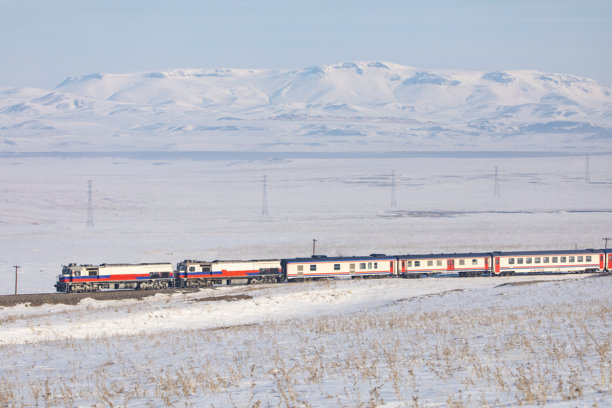 冬季的东部快车（Dogu Ekspresi）照片，卡尔斯，土耳其图片下载