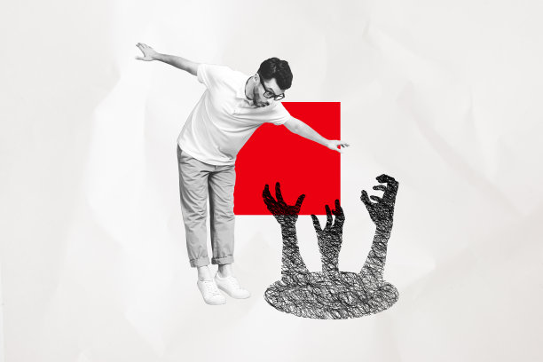 创意照片拼贴，搞笑的危险陷阱，三只手抓住怪物，年轻人平衡着，害怕地孤立在白色背景上。图片下载