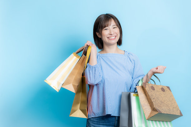 女性购物的图片图片下载