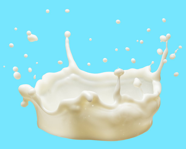 蓝色背景上的牛奶飞溅（皇冠）孤立图像。文件包含剪切路径，牛奶飞溅的自然照片。图片下载