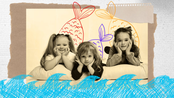 三个年轻女孩躺在枕头上，周围是手绘的鱼尾和海浪。现代艺术拼贴画。美人鱼图片下载