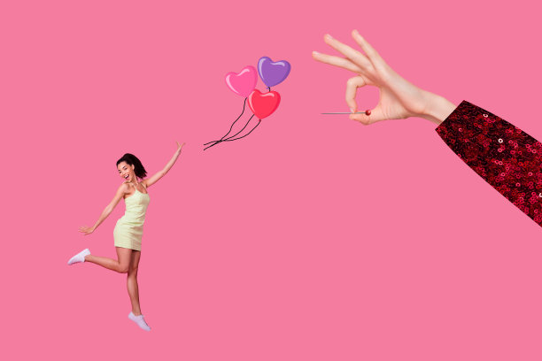 照片拼贴插图，搞笑迷人的女性跳跃着将氦气气球抛向天空，情人节时一只手用针刺破气球。图片下载