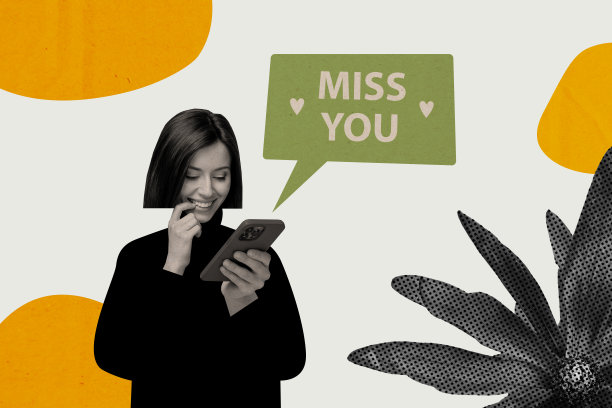 年轻快乐的女友在横向创意照片拼贴中阅读男友的信息，表达他对她的思念，情侣爱情，黑白效果。图片下载