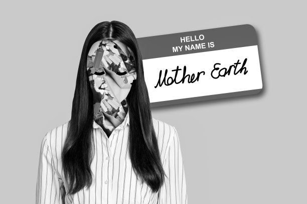 年轻女士的拼贴照片，棕色头发，标签写着“你好，我的名字是母亲地球，帮助保护环境，垃圾”，背景为蓝色。图片下载