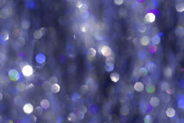 蓝色抽象散景背景，自然光晕，白蓝单色照片，渐变色，模糊散景纹理如闪烁的美学纹理图案，未来黄昏图片下载