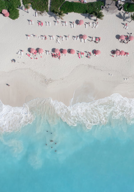 海滩的鸟瞰图，俯视无人机照片图片下载