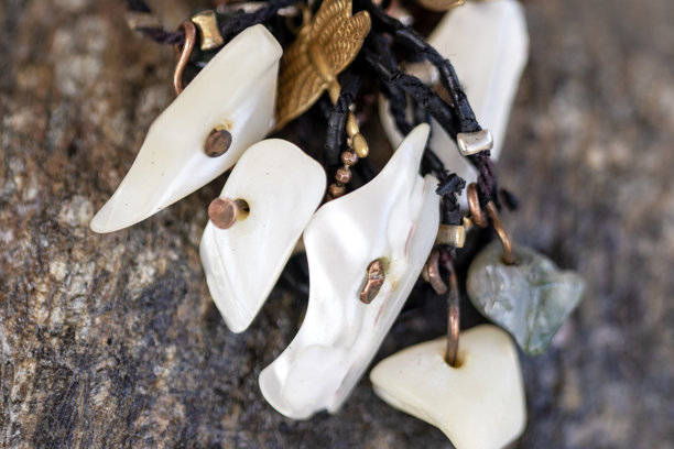 珍珠母矿石珠宝细节，微距照片。特写。图片下载