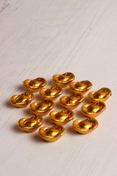 中国新年装饰元素照片，花朵金色盛开，传统照片，亚洲背景，红色图片下载