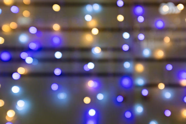 音乐节舞台灯光和烟雾效果，摇滚音乐舞台效果，虚焦图片，聚光灯，烟雾，光束图片下载