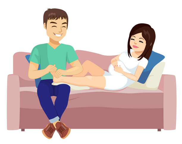 丈夫为孕妇按摩脚部图片下载