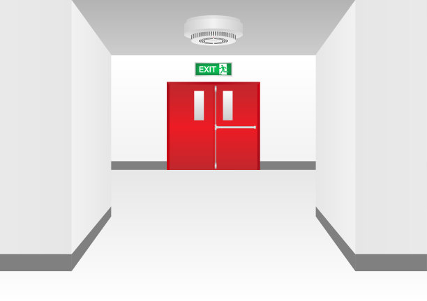 烟雾报警器。建筑物天花板上的烟雾探测器和火警报警器。图片下载