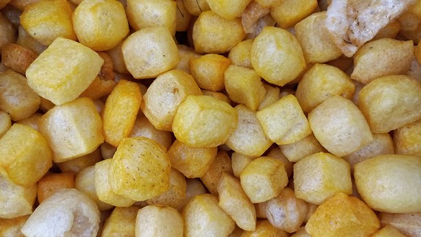 方块形牛皮饼干的照片，用作编辑背景图片下载