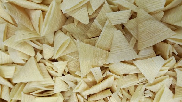 三角形饼干作为编辑背景的照片图片下载