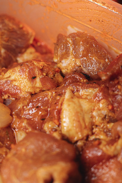 美味多汁的猪肉串，精美的食物照片图片下载