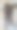 这张照片展示了一个洞穴或地下房间的入口。图片下载