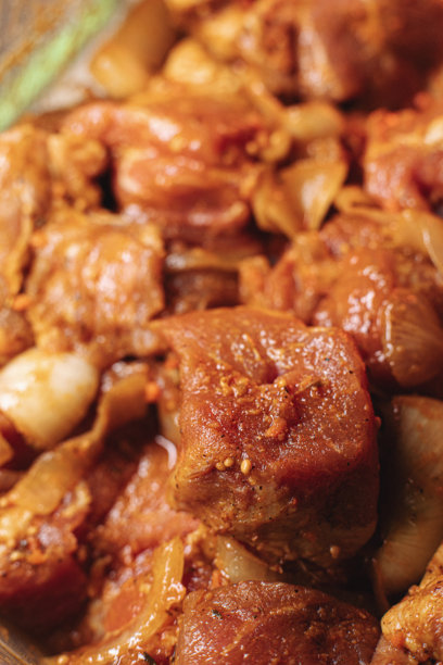 美味多汁的猪肉串，精美的食物照片图片下载