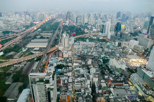 城市的鸟瞰图，数字照片作为背景图片下载