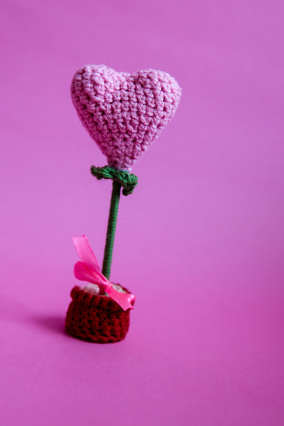 心形，编织心，礼物，手工制作，精致的情人节心形，照片墙纸图片下载