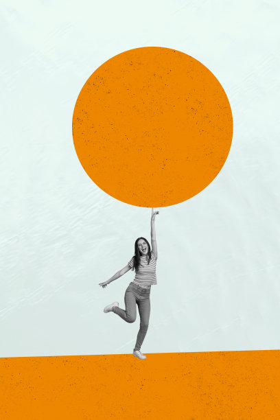 快乐可爱的女孩在阳光明媚的夏季假期中跳舞，享受乐趣，背景为手绘风格的拼贴竖图。图片下载