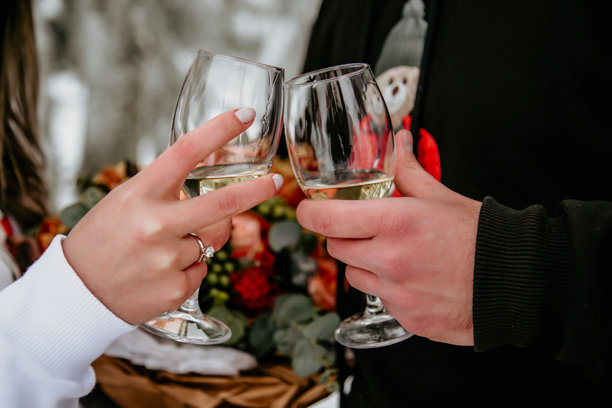 庆祝活动与玫瑰香槟的库存照片图片下载