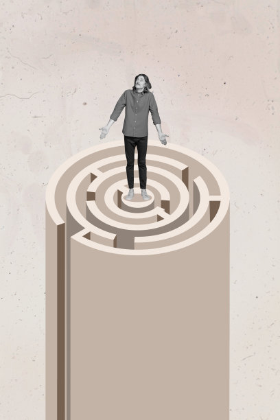 惊讶的孤独男人在长迷宫中耸肩，困惑不解，垂直照片拼贴，背景为涂鸦风格。图片下载