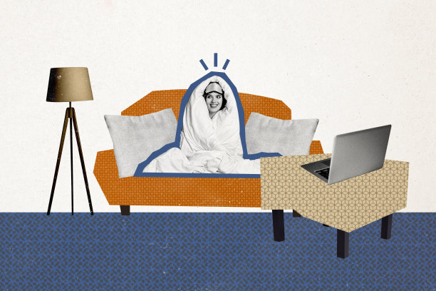 创意照片拼贴，快乐的女性坐在舒适的沙发上，裹着毛毯，旁边有台灯、MacBook和遥控器，远程工作，背景为涂鸦风格。图片下载