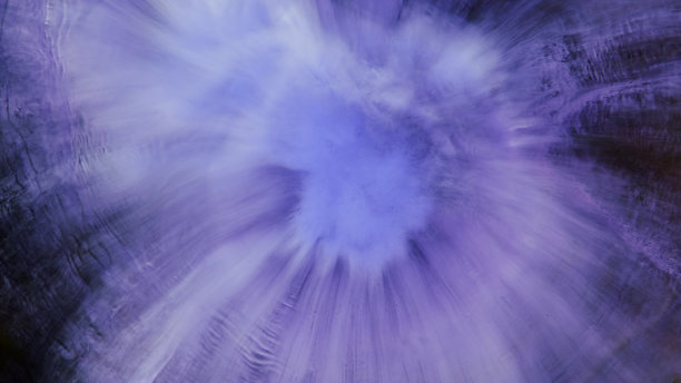 抽象的多彩花朵背景。独特的屏幕保护程序图片。背景图像。丙烯颜料。酒精墨水。图片下载