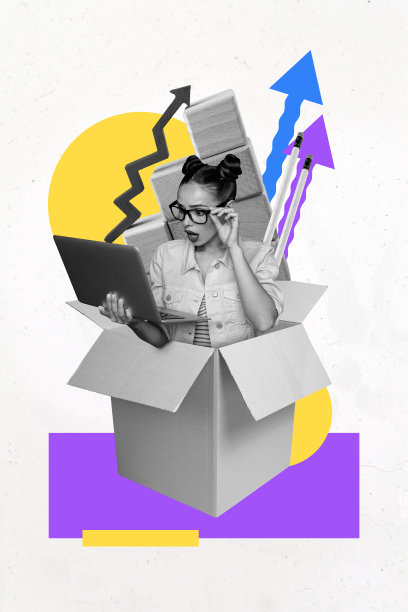 惊讶的自由职业女性手持笔记本电脑，透过箱子窥视，箭头、发展、铅笔和梯子的竖版艺术照片拼贴。图片下载