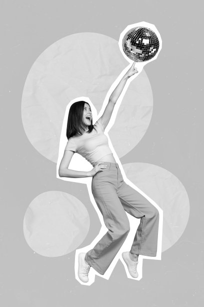 垂直拼贴照片派对邀请，活力四射的年轻女孩指着舞球，活动海报，背景为蓝色和粉色。图片下载