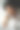 阳光透过百叶窗照射在一位美丽年轻女性的躺姿照片。图片下载