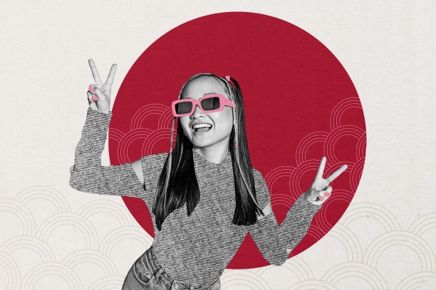 年轻女士微笑，做出两指和平手势，佩戴太阳镜的素描设计趋势艺术海报，照片拼贴，体现中国文化的民族饰品和东方元素。图片下载