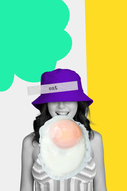 垂直照片拼贴，快乐女孩穿着巴拿马帽，享用煎蛋蛋白早餐，营养餐，厨师，背景为涂鸦风格。图片下载