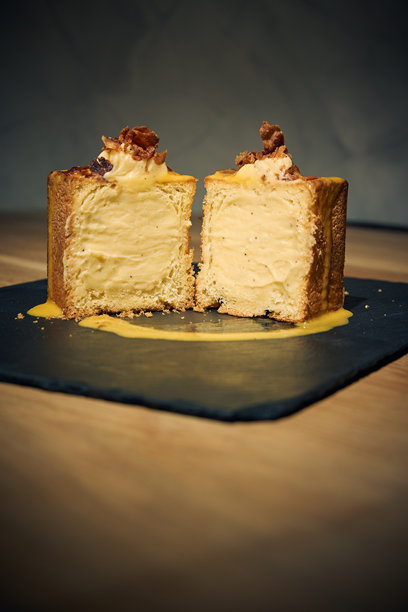 意大利培根奶酱意面立方体 – 股票照片图片下载