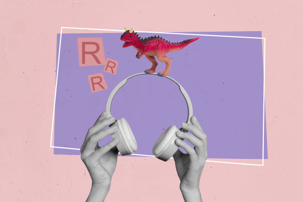 3D照片拼贴艺术作品，展示手持无线耳机的恐龙玩具，设计风格童趣且略显恐怖。图片下载